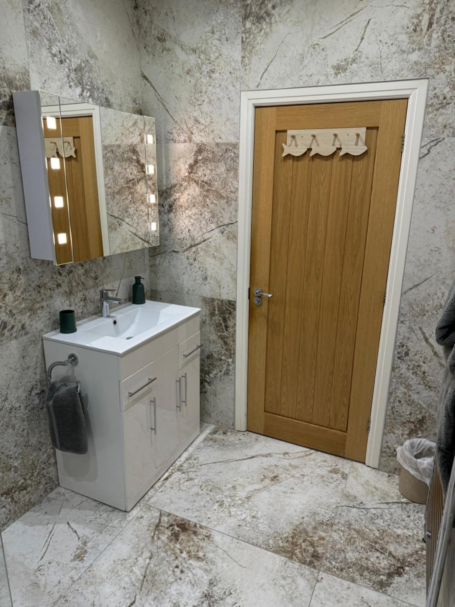 Beach House Apartment On Ground Floor With Sea View - Pet Friendly Cleveleys Exterior foto